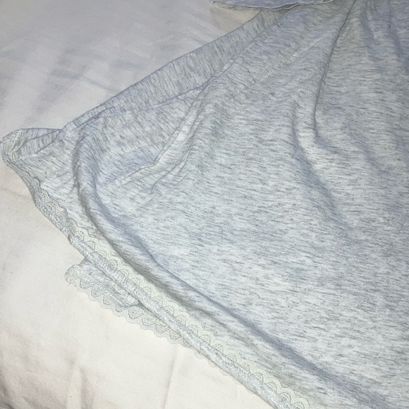 Aerie size large / XL Gray Cozy modal blend light Robe perfect for lounging - Picture 6 of 16